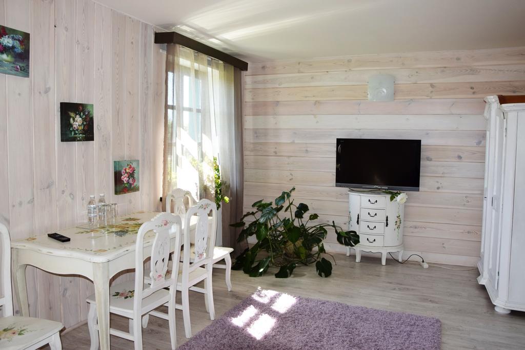 Bojarski Gosciniec Narewka Exterior foto