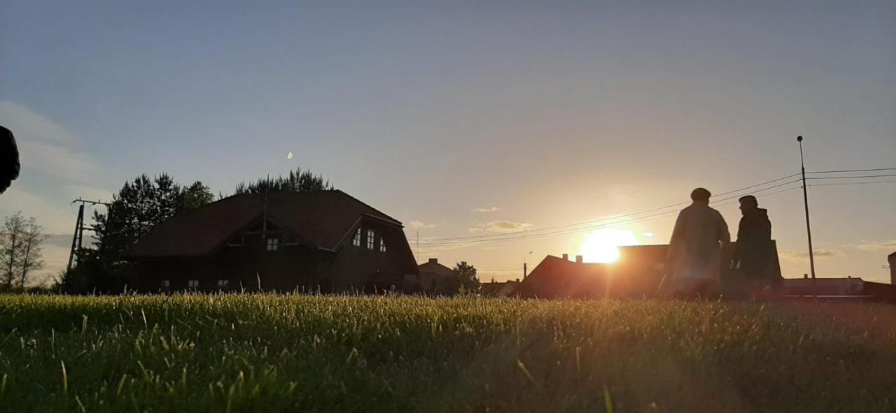 Bojarski Gosciniec Narewka Exterior foto